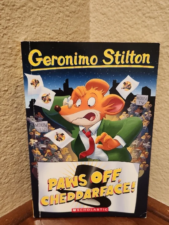 Geronimo Stilton Set Of 4 Books - Picture 2 of 9